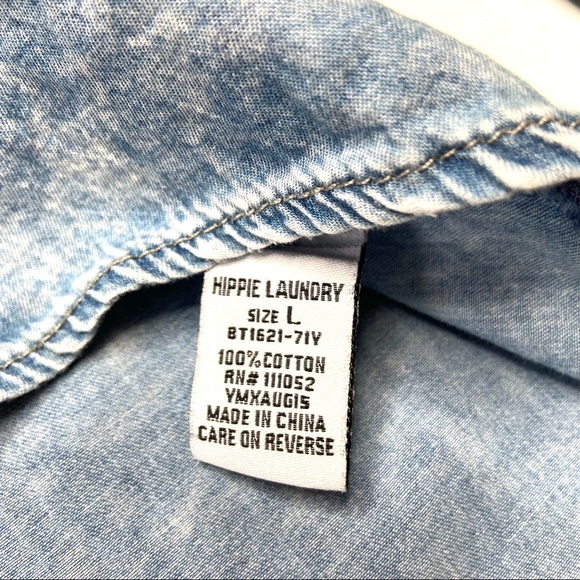 HIPPIE LAUNDRY Acid Wash Lightweight Denim Button Shirt - Picture 4 of 11